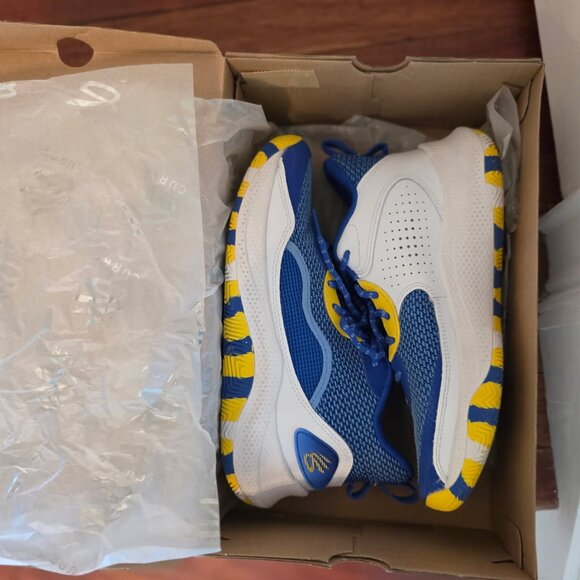 UNDER ARMOUR - CURRY 3Z 24 - GS SIZE 6.5 - Picture 5 of 7